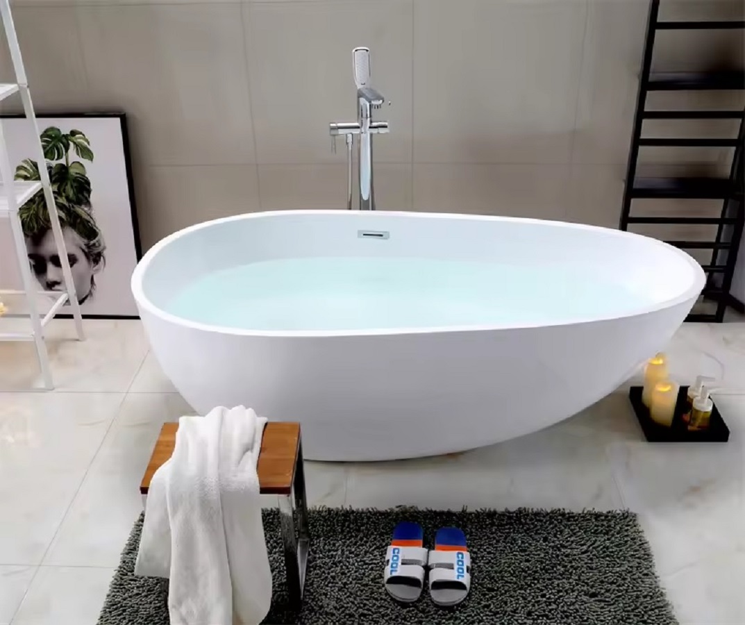 Отдельностоящая акриловая ванна Cerutti SPA Мими 160 (MiMi 160) CT11288 без гидромассажа