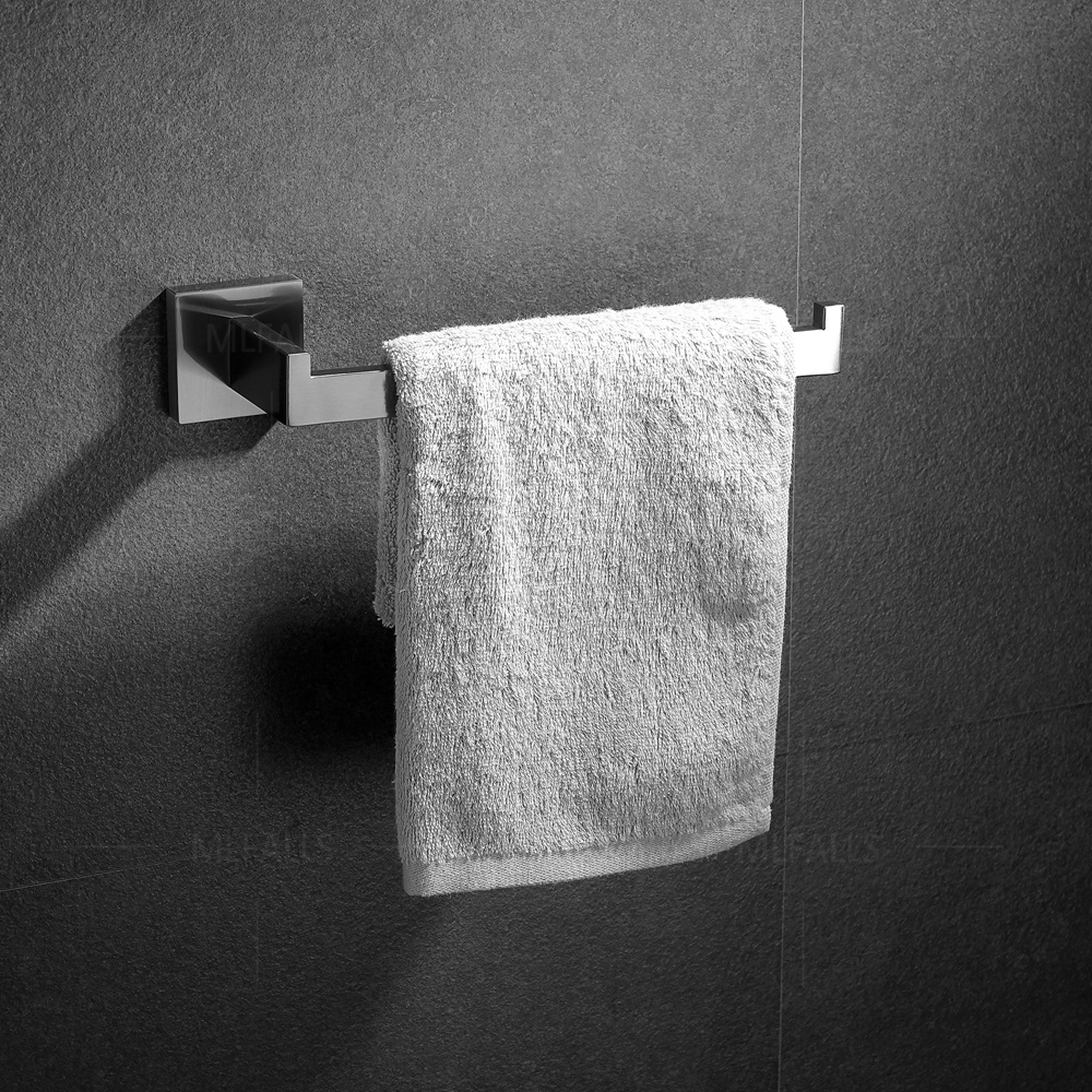 Набор аксессуаров для ванной BOCH MANN CR-F25