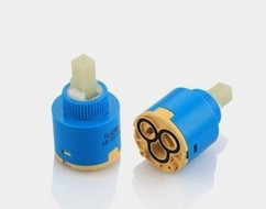 BOCH MANN Серия Chika душевая стойка BM8601 + смеситель XL для раковины  BM8590 (8601+8590)