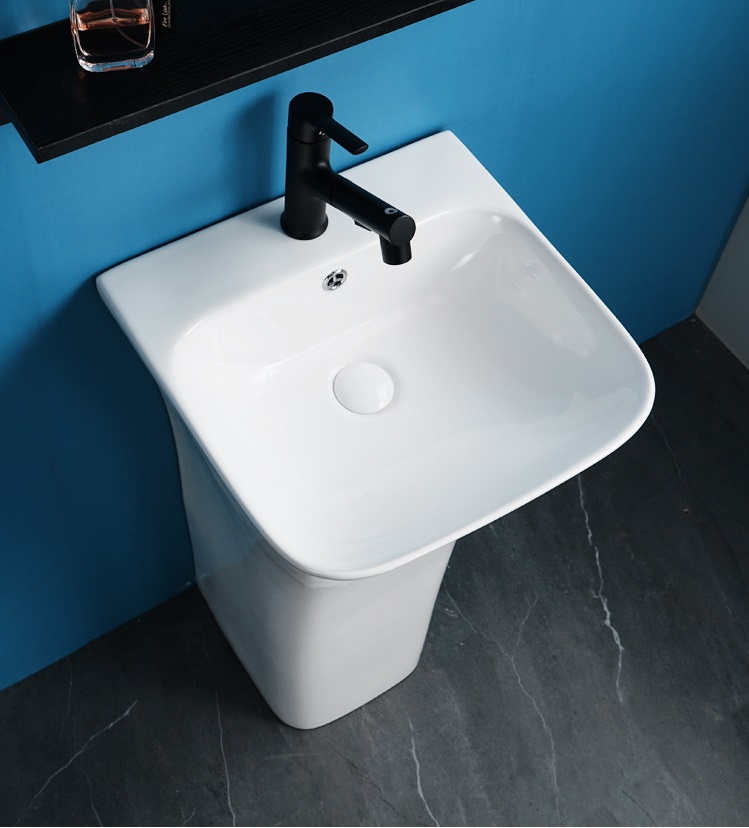 Раковина напольная Ceruttispa Luca белая, литая с пьедесталом 45х43.5х83.5 см