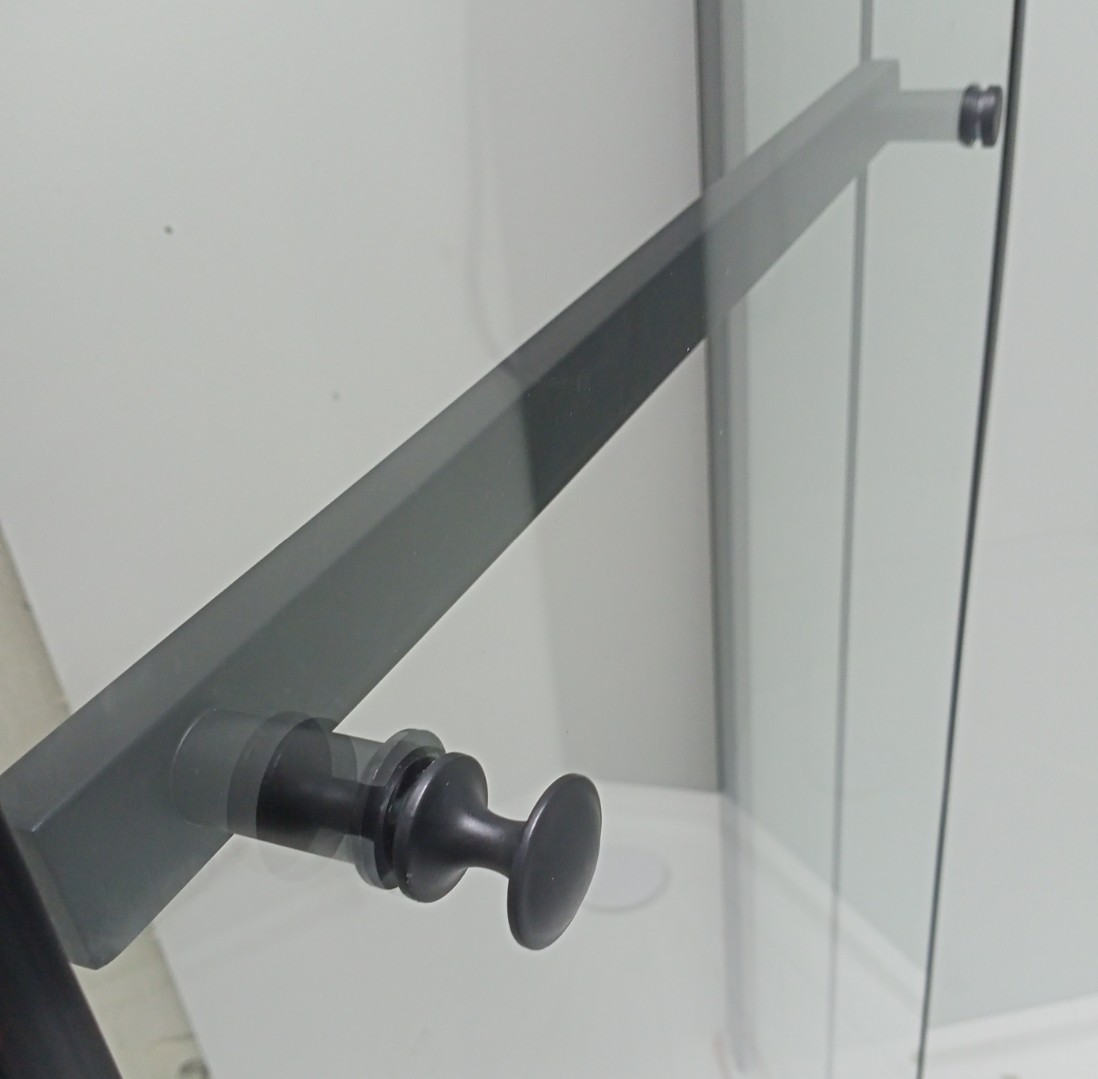 Душевая кабина Ceruttispa Chika 901B тропический душ, угловая, без крыши