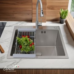 Мойка кухонная GLORIA50 nano embos (матовый хром) из нержавеющей стали, 50х50х22 см