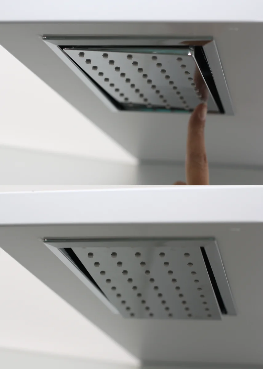 Душевая кабина Ceruttispa Bella 90T тропический душ, угловая, без крыши