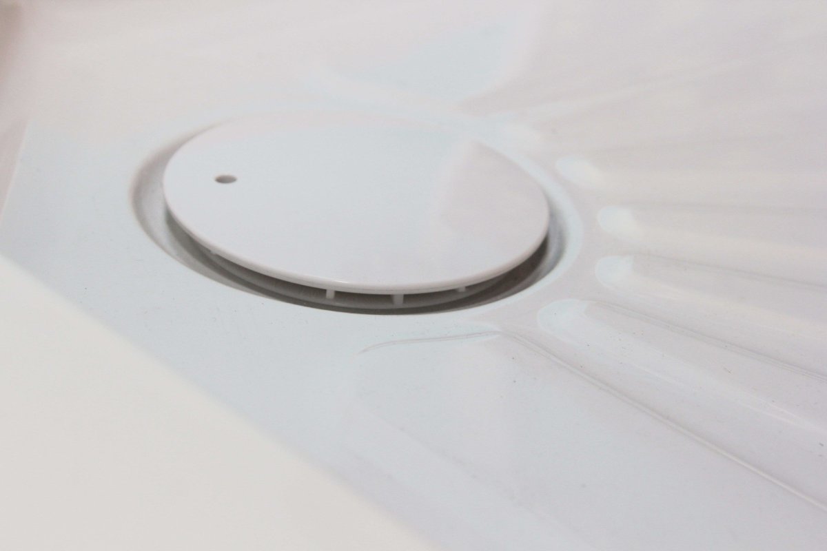 Душевая кабина Ceruttispa MiMi90T тропический душ, угловая, без крыши