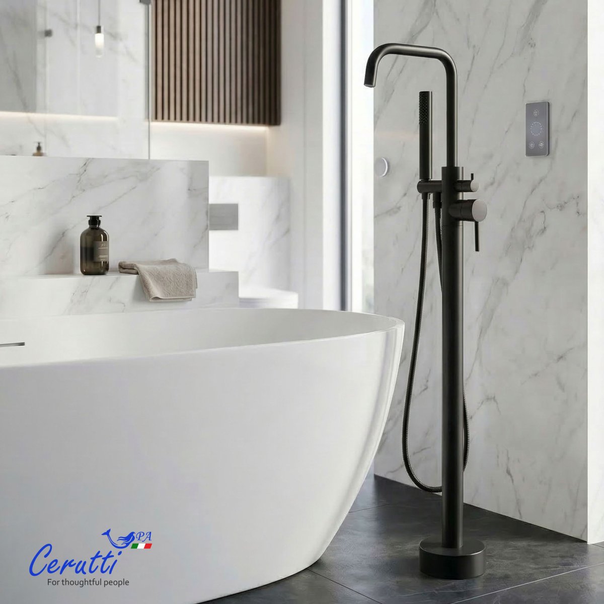 Ceruttispa АФРА (AFRA) B Напольный смеситель для отдельностоящей ванны, цвет черный матовый